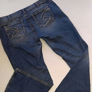 Silver Suki Jeans Boot Cut 40x31 NICE!